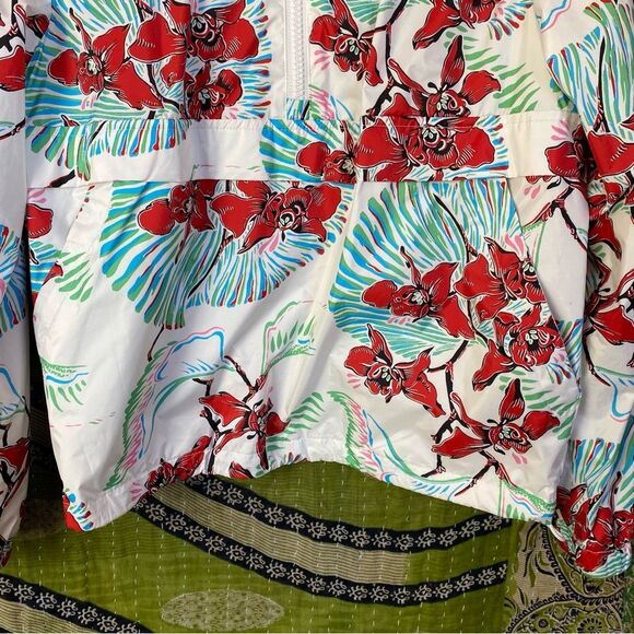 Like New Levi's White Tropical Retro Windbreaker Hooded Jacket Size Medium - Picture 7 of 16